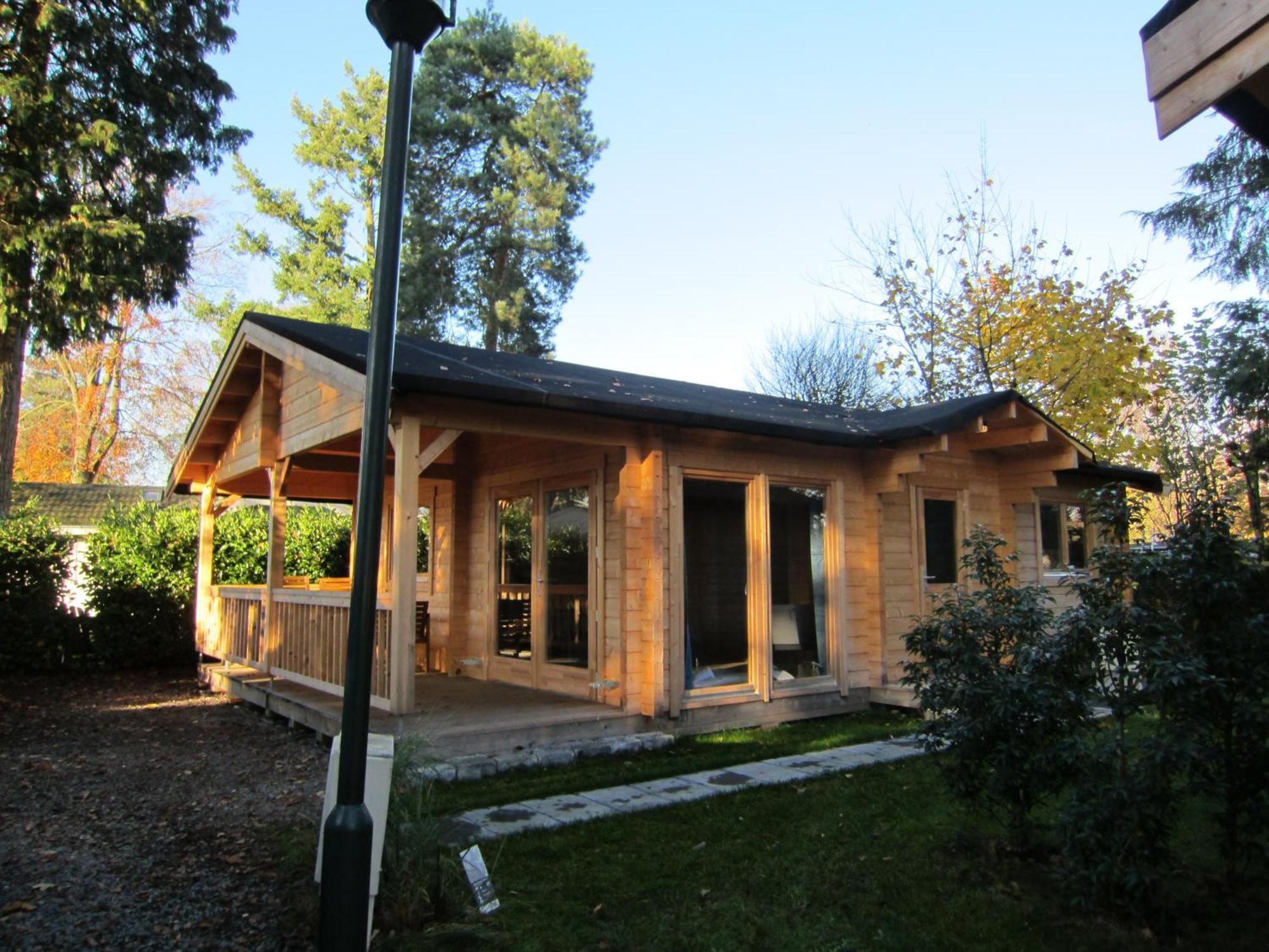 Hderh - Eco Lodge Op Vakantiepark De Ijsvogel, Zwembaden, Kids Fun, Natuur En Rust Voorthuizen Cameră foto