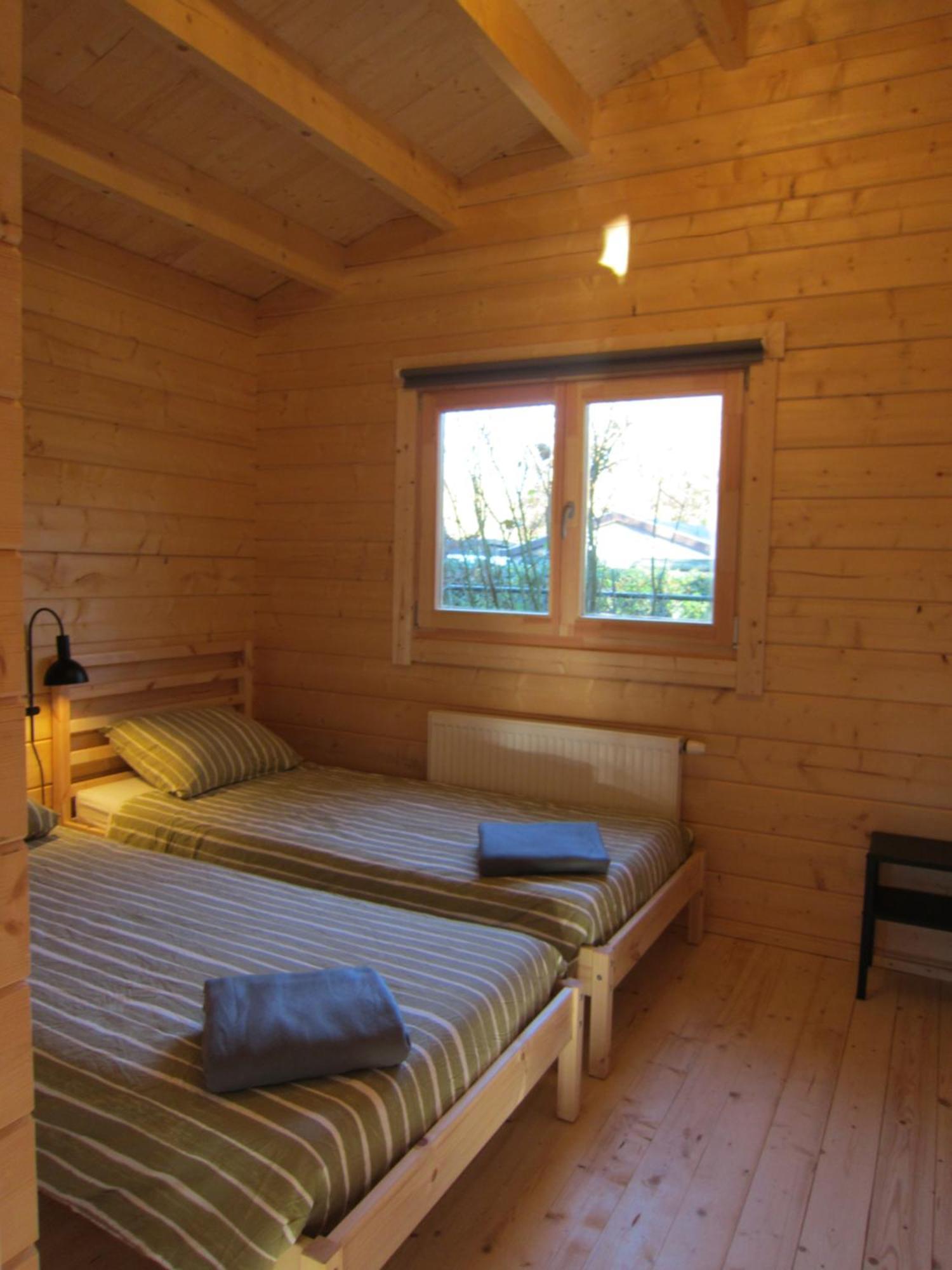Hderh - Eco Lodge Op Vakantiepark De Ijsvogel, Zwembaden, Kids Fun, Natuur En Rust Voorthuizen Cameră foto